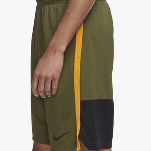 NWT Nike Men's Rough Green Dri-FIT Knit Hybrid 9" Training Shorts Size Small
